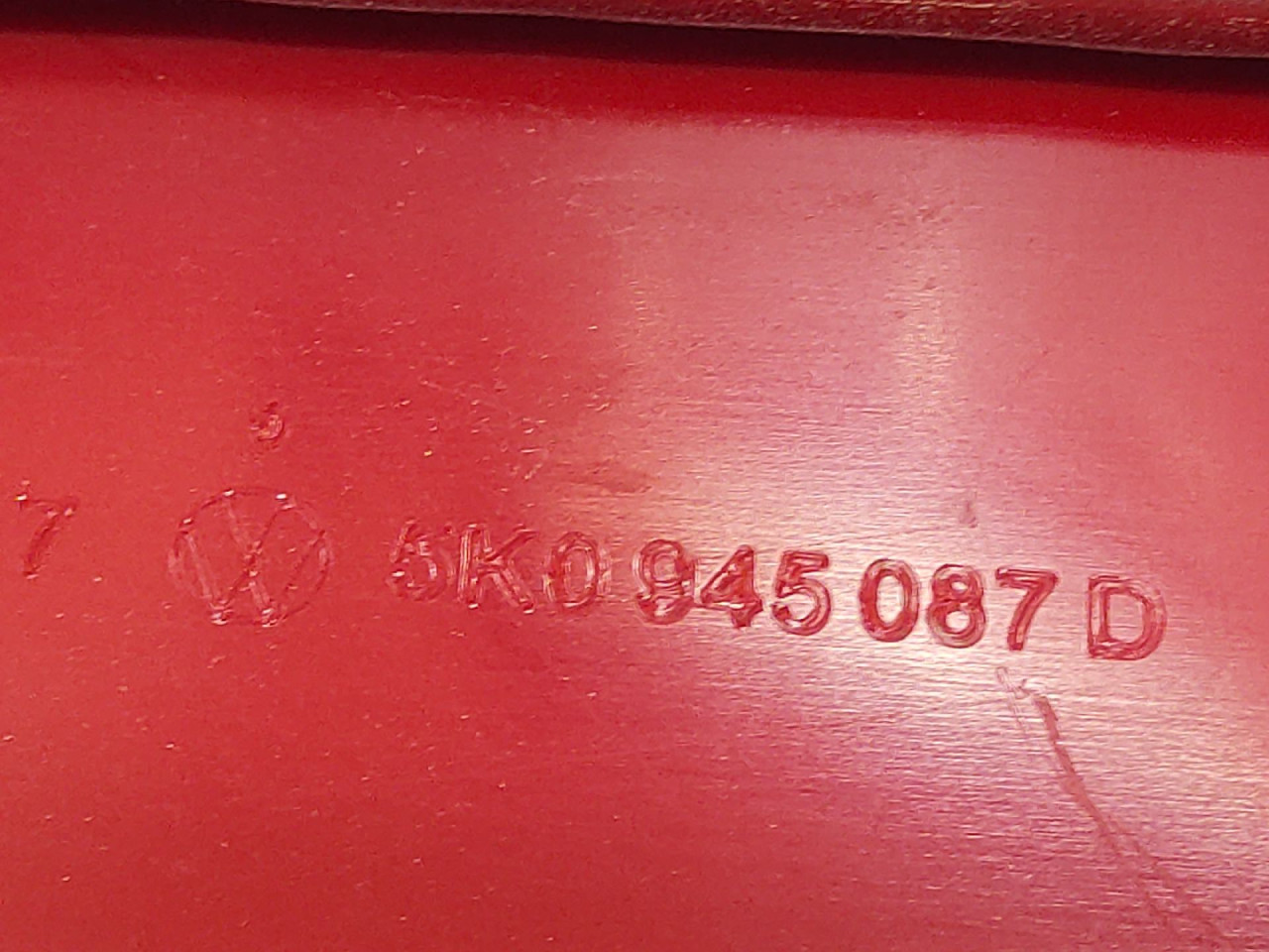 TRECE STOP SVJETLO VW GOLF 7 > 12-16 5K0945087D