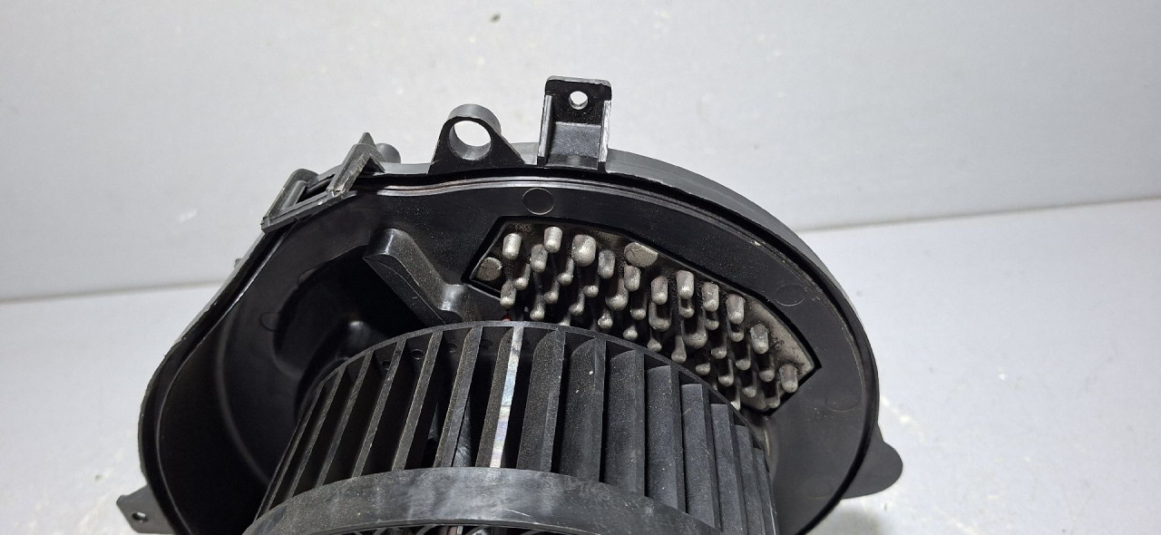ELEKTRONIKA REOSTAT AUDI A3 (8V1/8VA) > 12-16 5Q0907521C