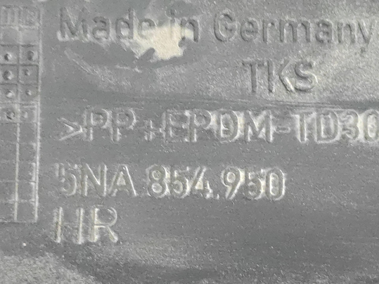 DIJELOVI LAJSNA VW TIGUAN > 16-20 5NA854950