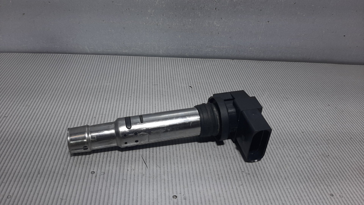 DIJELOVI BOMBINA VW PASSAT B7 > 10-14 036905715F
