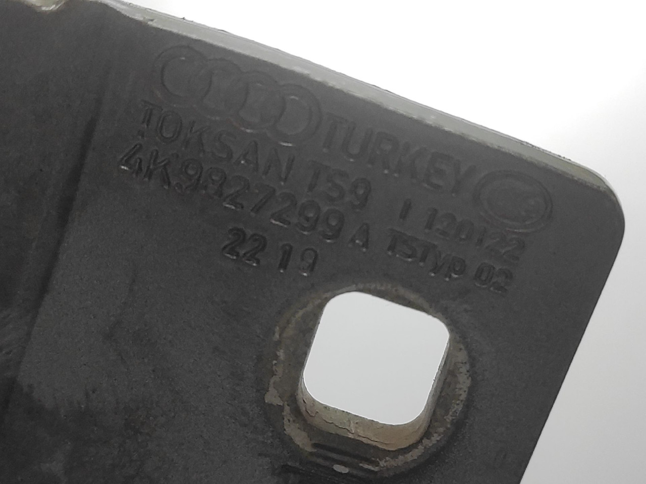 BAGLAMA GEPEKA AUDI A6 4K > 18- 4K9827299A