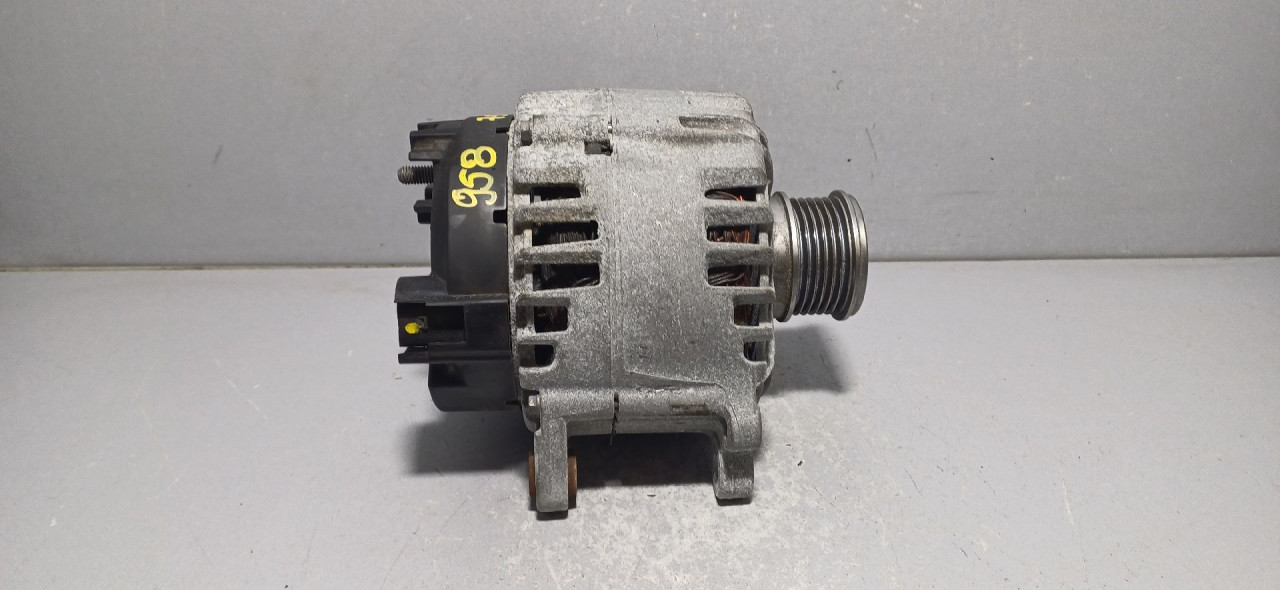 DIJELOVI ALTERNATOR VW GOLF 8 > 19- 05L903026C