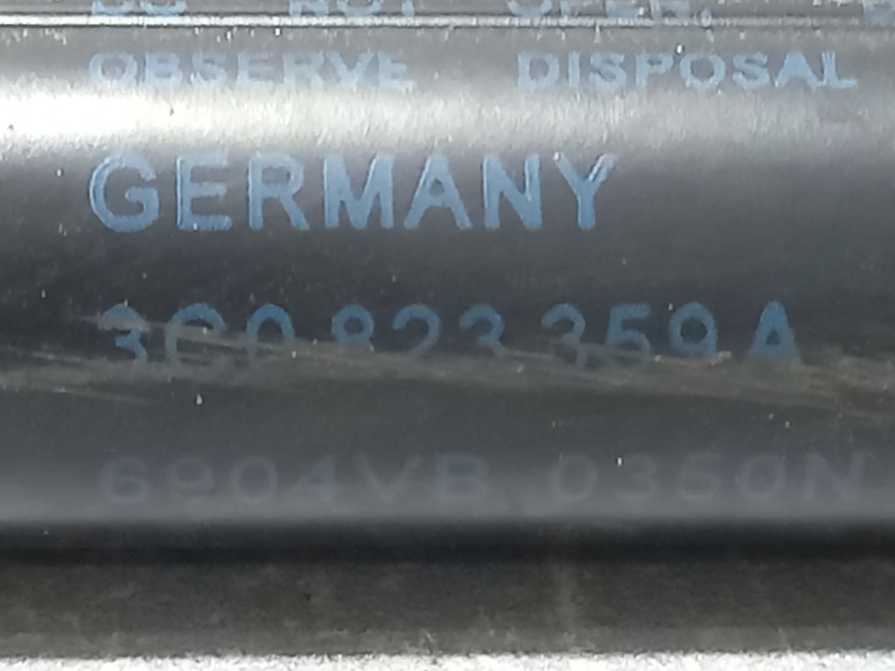 AMORTIZER HAUBE VW PASSAT B6 > 05-10 3C0823359A