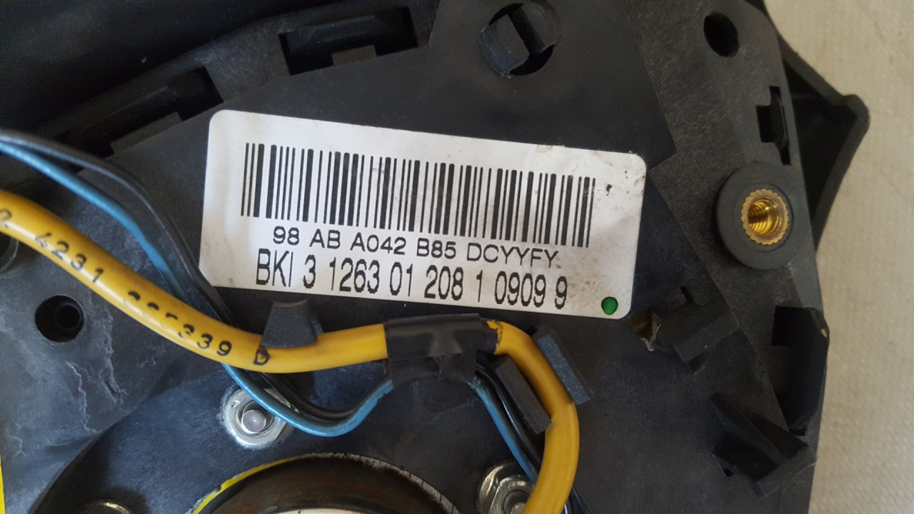 DIJELOVI AIRBAG VOLANA FORD FOCUS > 01-05 AO42B85