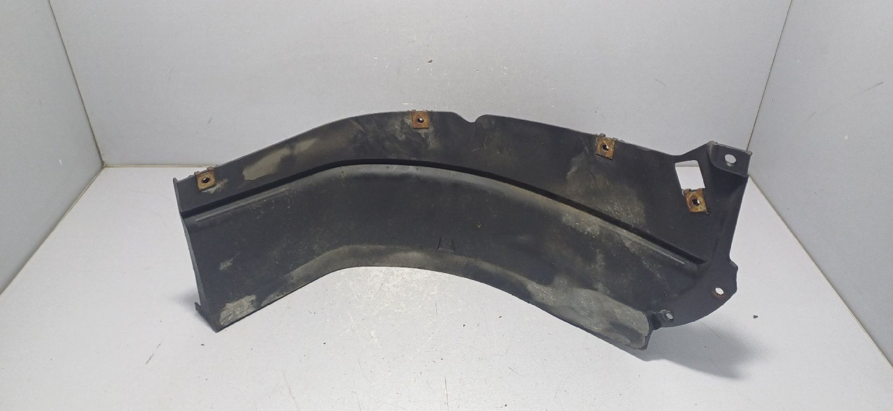UNUTRASNJI BLATOBRAN AUDI Q3 > 11-15 8U0853888