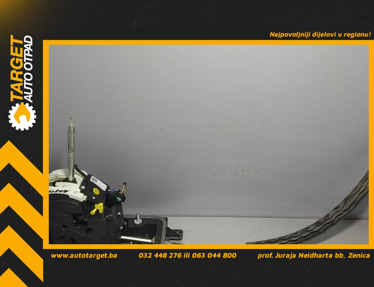 SALTEBLA AUDI A3 (8V1/8VA) > 12-16 8V1713023D