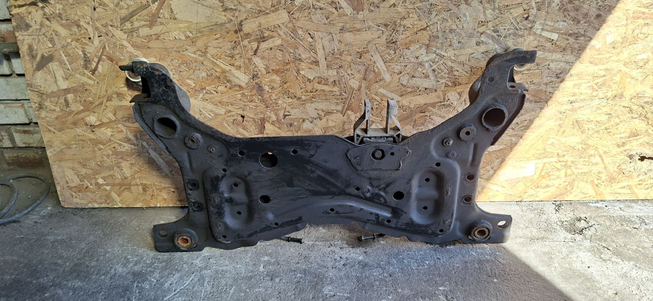 DIJELOVI TRAP/MOST FORD KUGA > 08-12