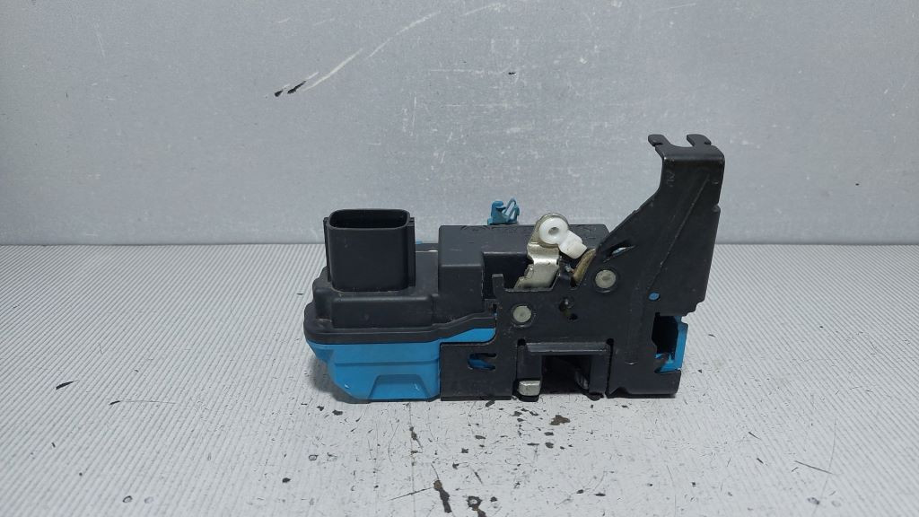 DIJELOVI BRAVA VRATA VOLVO S60 > 05-10 30663040