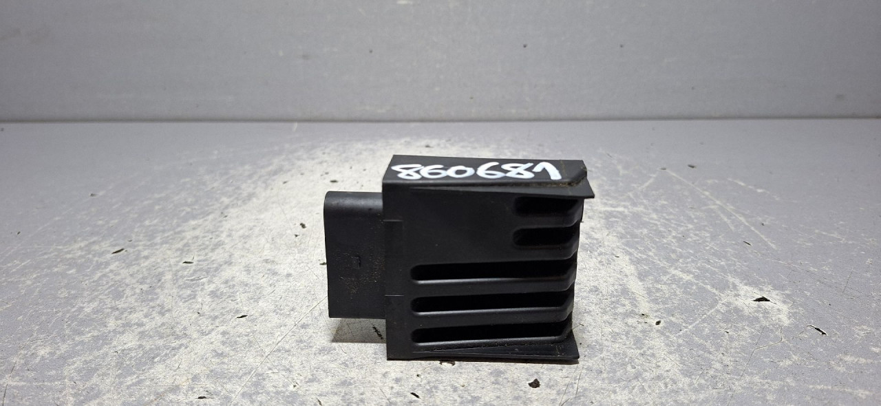 DIJELOVI ELEKTRONIKA MODUL VW TIGUAN > 20- 2.0 3Q0906121D