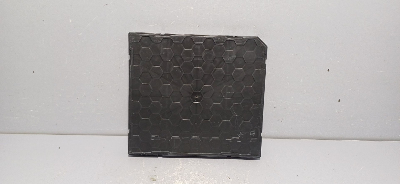 BCM ELEKTRONIKA VW PASSAT B8 > 14-19 5Q0937086CE