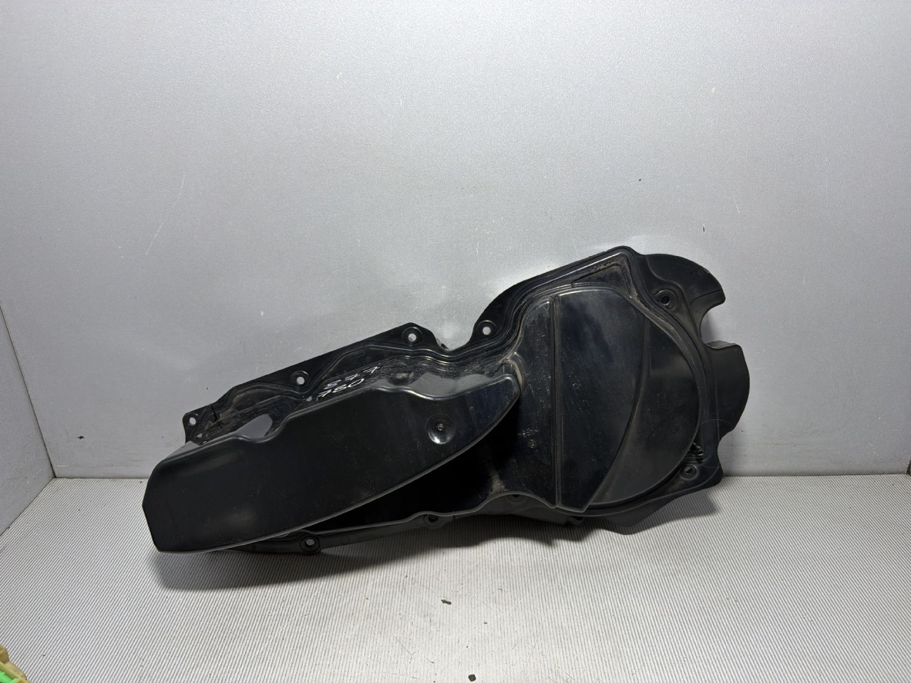 DIJELOVI ZVUCNIK AUDI A6 4G > 14-18 3.0 4G0035297