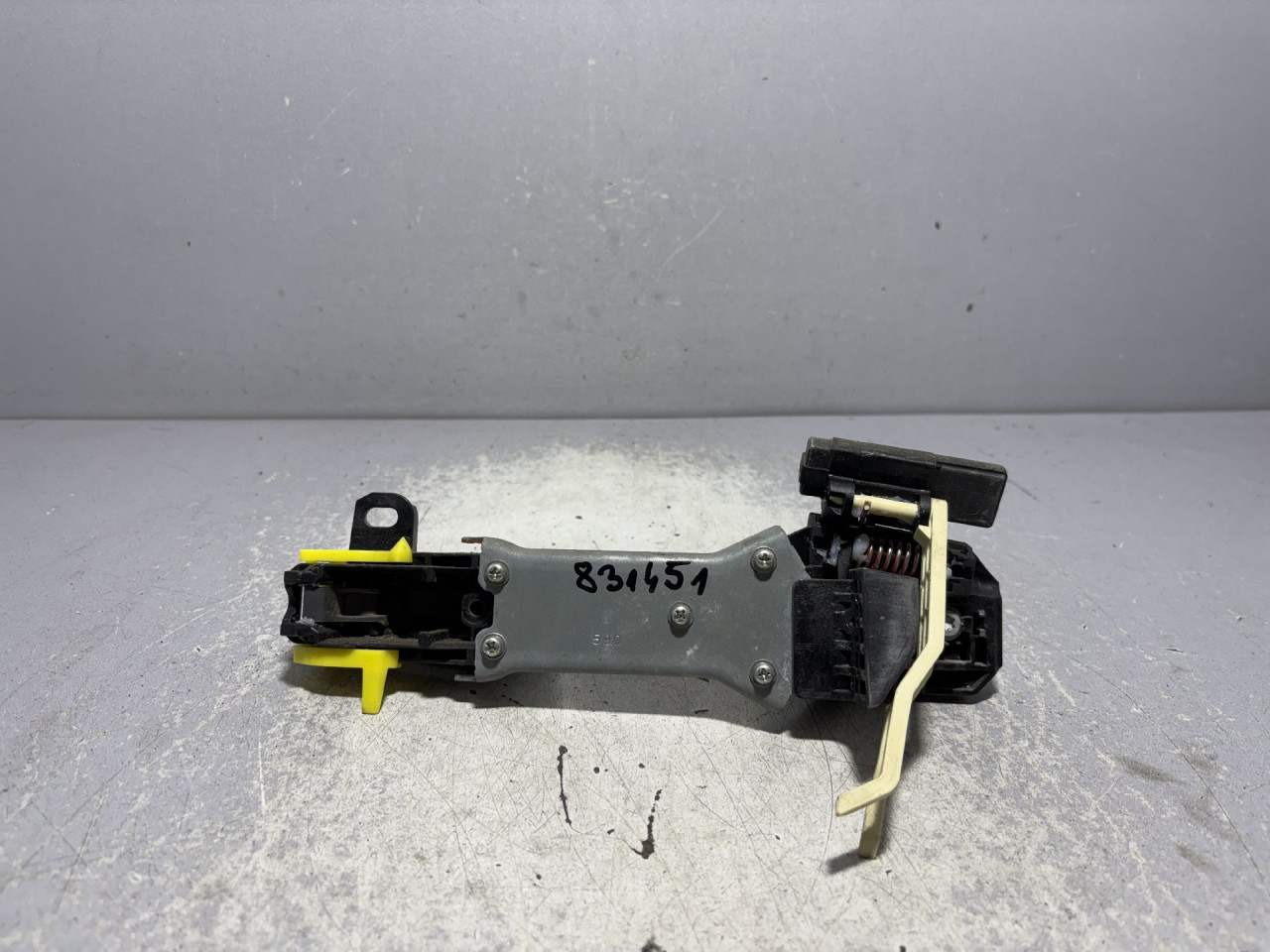 DIJELOVI RUCKA VRATA TOYOTA PRIUS > 12-15