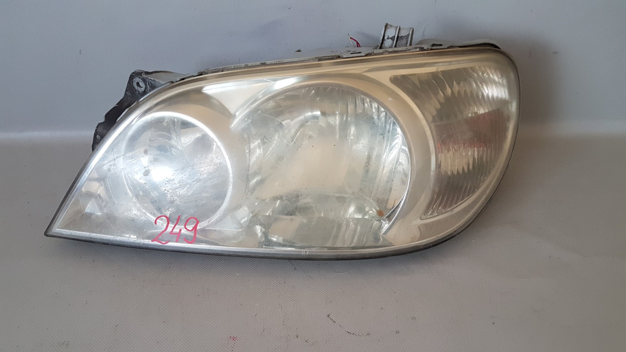 DIJELOVI FAR KIA CARNIVAL > 01-06 KI722013