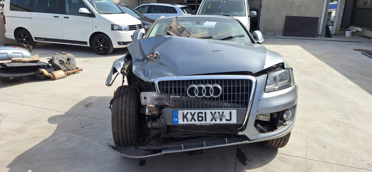 DIJELOVI AUDI Q5 > 08-11 2.0 Dizel CGLB MOTOR