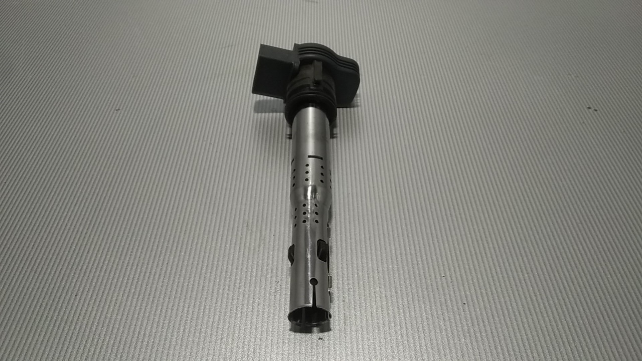 DIJELOVI BOMBINA AUDI A4 (B8) > 07-11 07K905715F