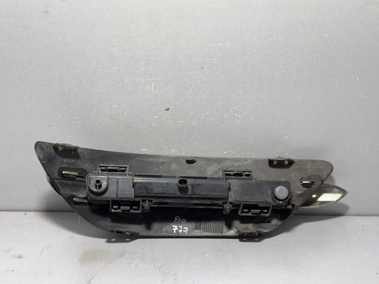 RESETKA BRANIKA MERCEDES C KLASA (W204) > 11-13 A204880