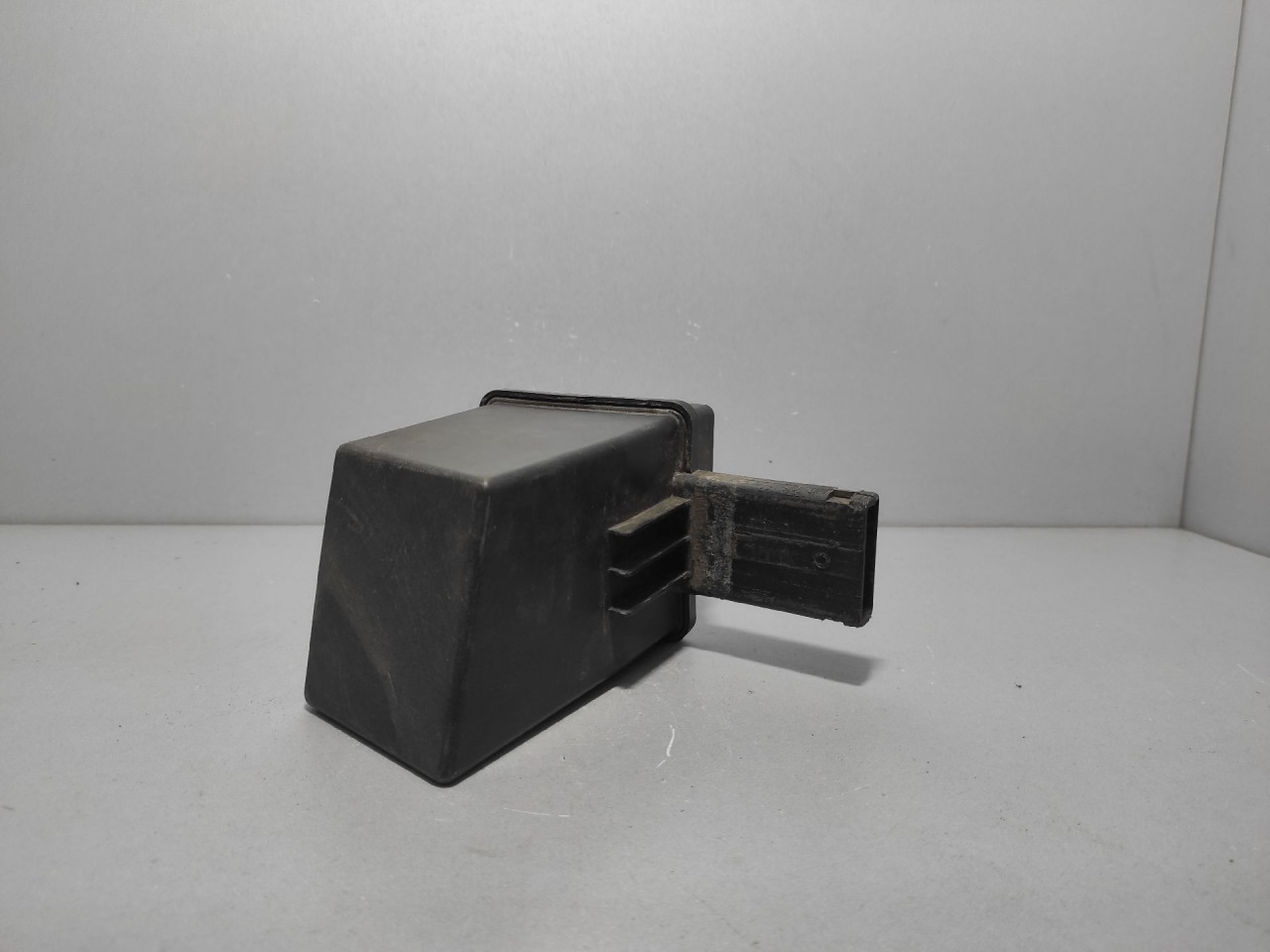 KUCISTE FILTERA ZRAKA FORD FOCUS > 98-01 98AB9F763LE