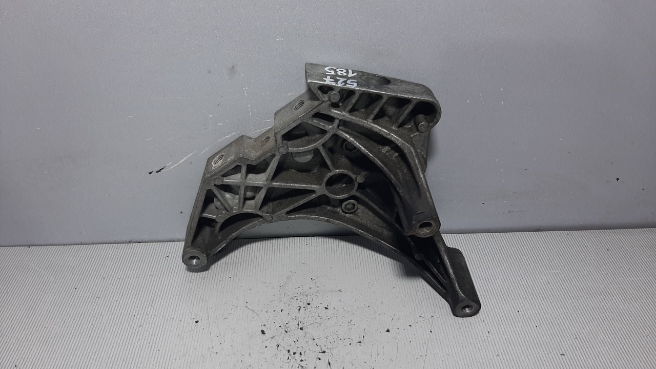 DIJELOVI NOSAC MOTORA VW CADDY > 10-15 03L199207