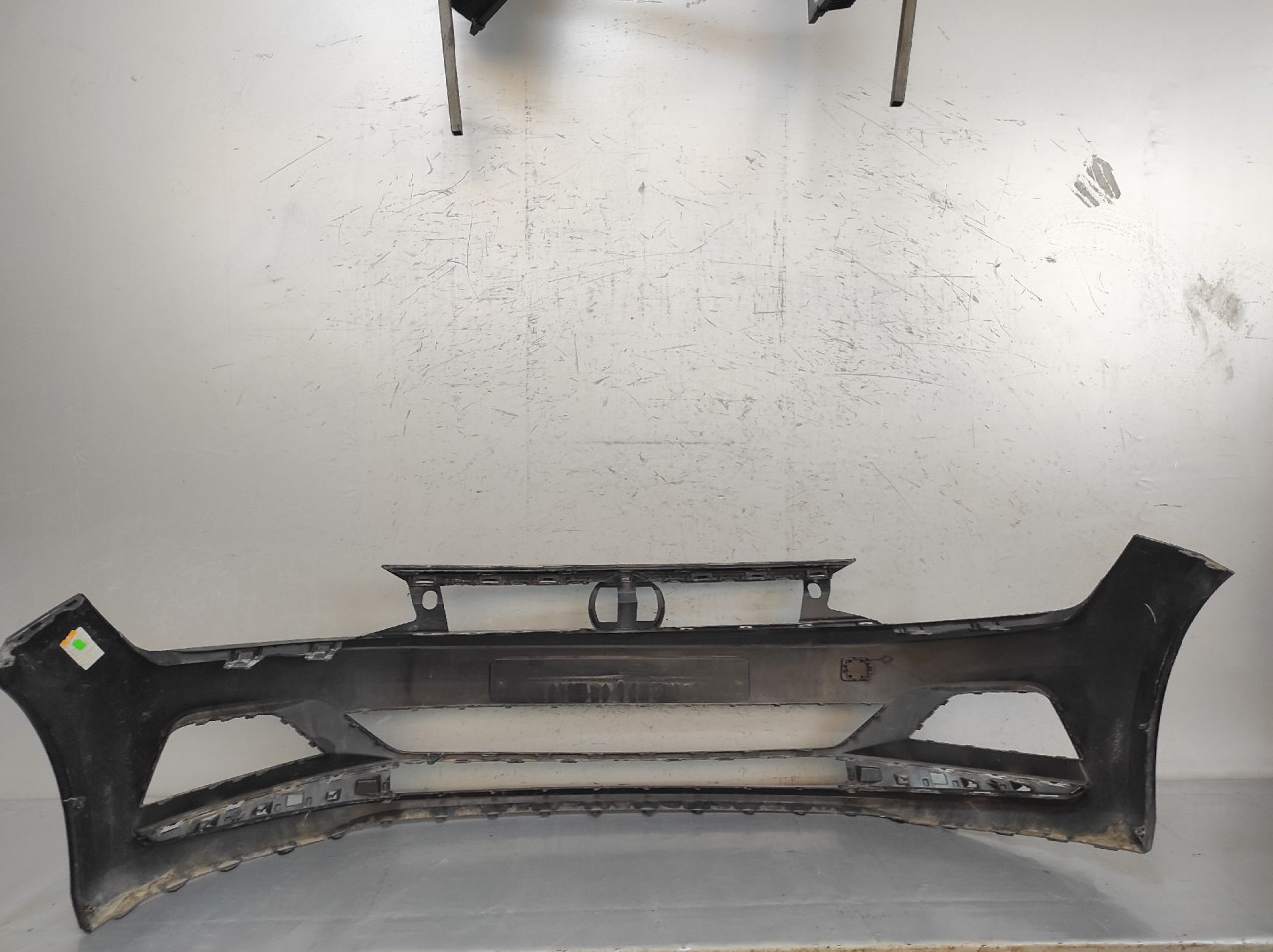 DIJELOVI BRANIK VW POLO > 17-21 2G0807221