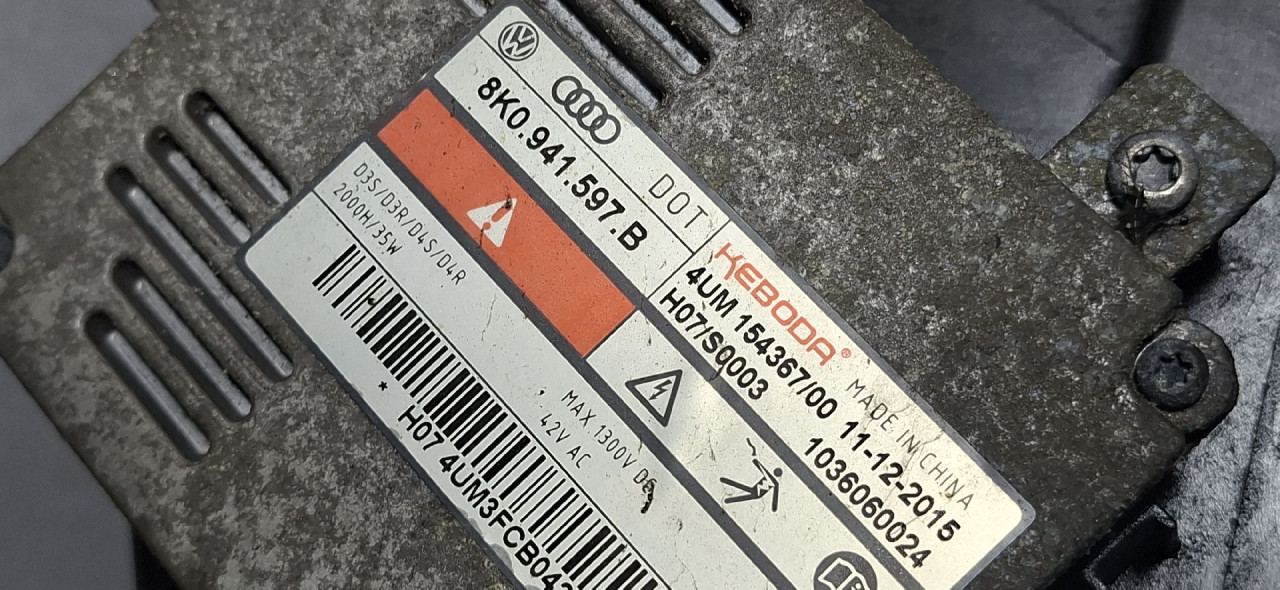 DIJELOVI BALAST FARA SKODA SUPERB > 15-19 2.0 8K0941597B