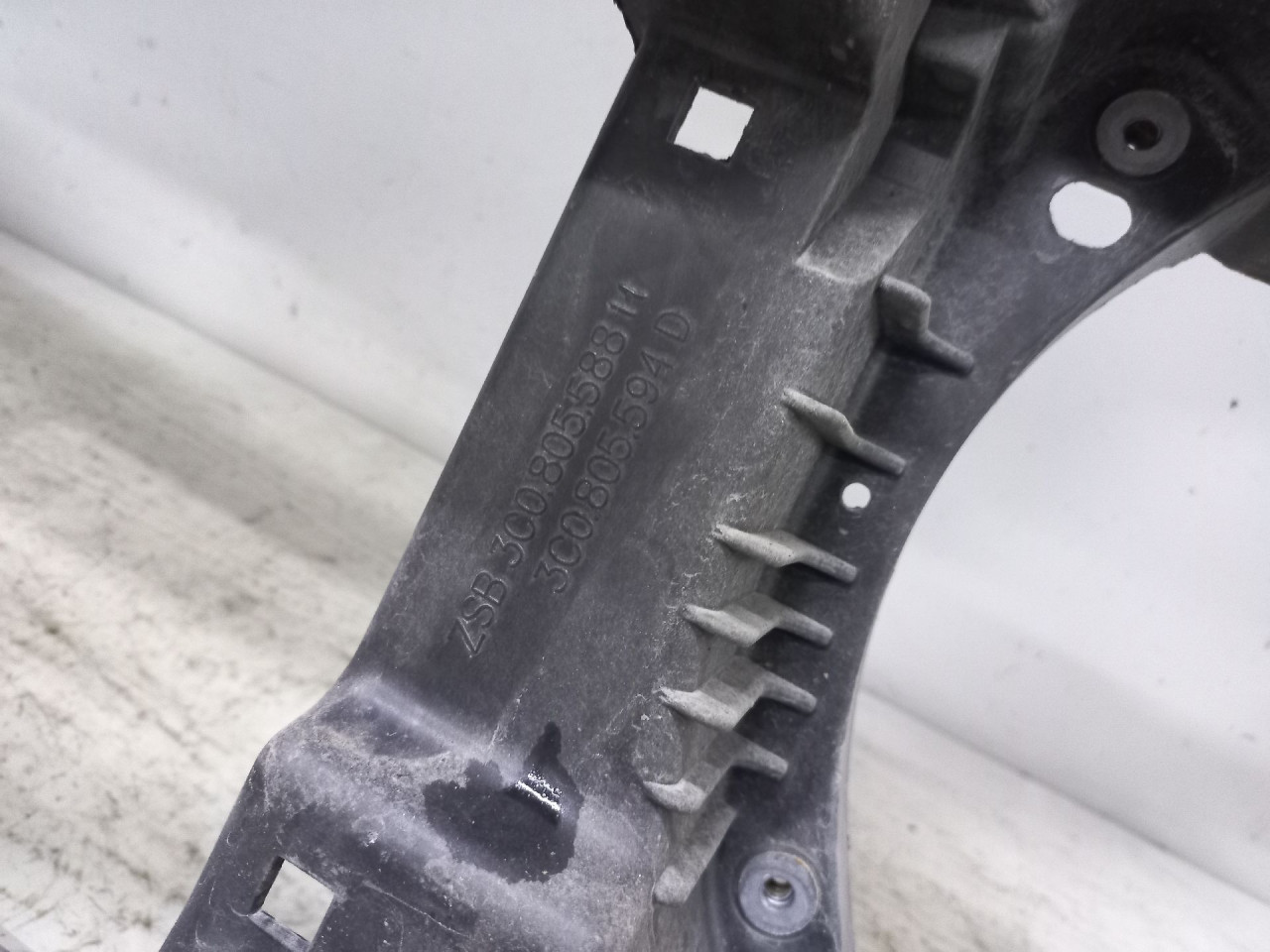 DIJELOVI VEZNI LIM VW PASSAT B6 > 05-10 3C0805594D