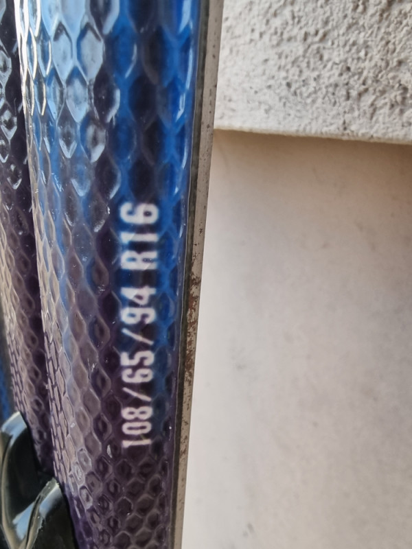 Atomic XS Suprercross 166cm