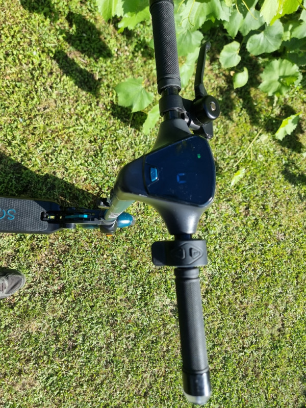 Elektricni trotinet SOFLOW Top stanje