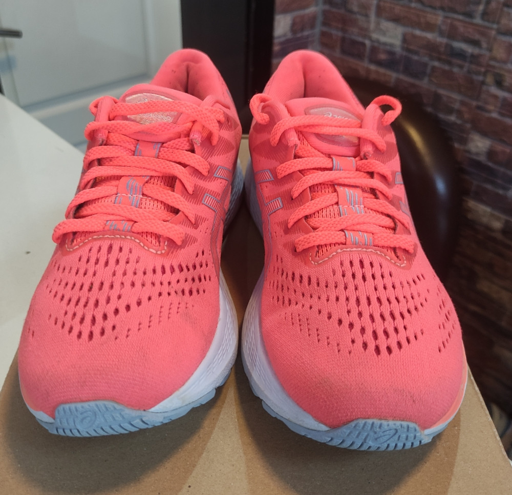 Patike ASICS Vel.39,5 Original polovne