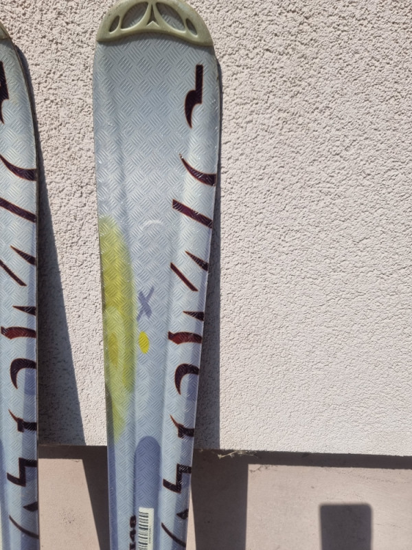 Atomic  148cm R14