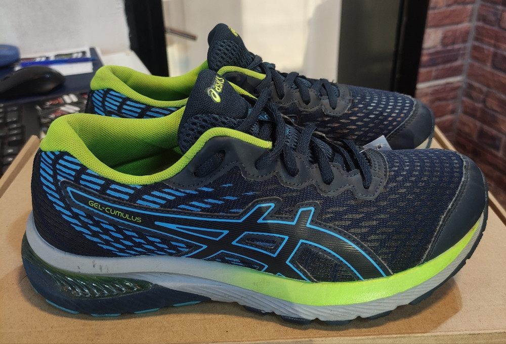 Patike ASICS Vel.39 Original