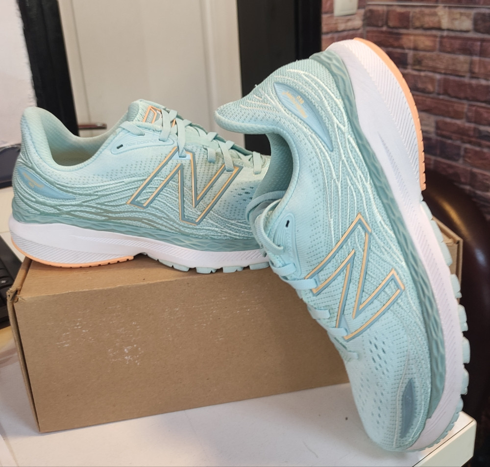 Patike New Balance 860 Vel.42,5 Original