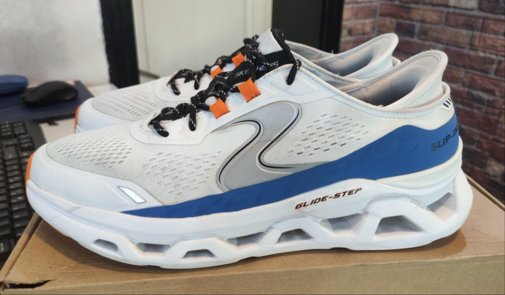 Patike Skechers SLIP-INS Vel.44 Original