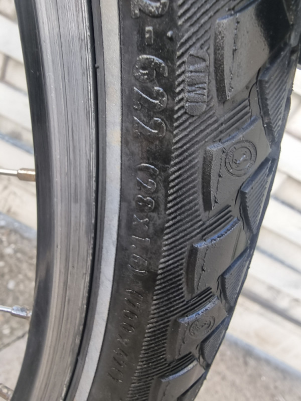 KTM Vel.28 Ram 46 Shimano Altus
