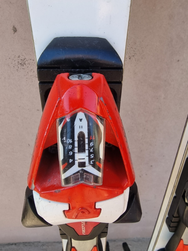 Head i.sl 146cm R11