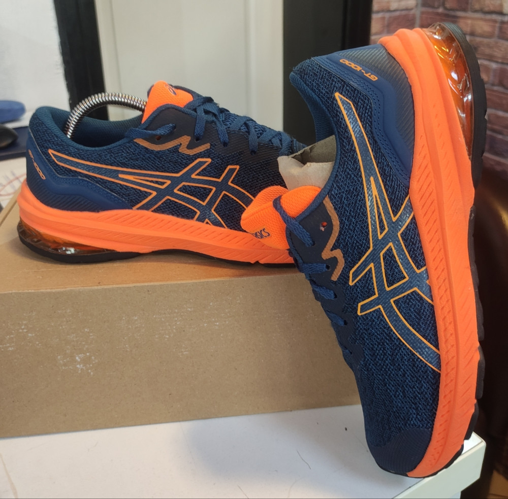 Patike ASICS Vel.40 Original