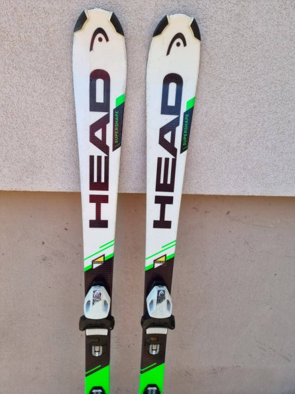 Head SuperShape 140cm R9