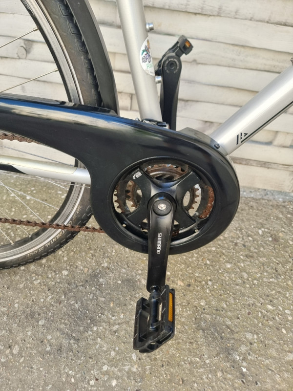 KTM Vel.28 Ram 46 Shimano Altus