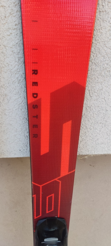 Atomic Redster S9 FIS NORM Duzina 152cm R11