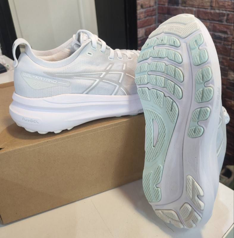 Patike ASICS Vel.39 Original