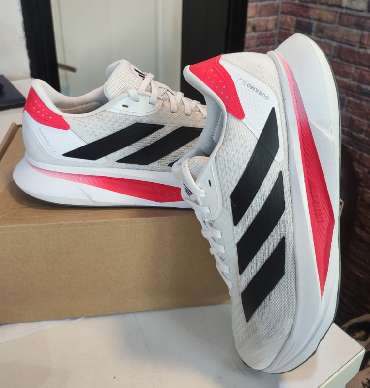 Patike Adidas Vel.42,5 Original
