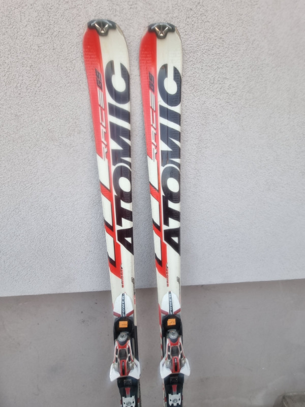 Atomic GS12  180cm R19
