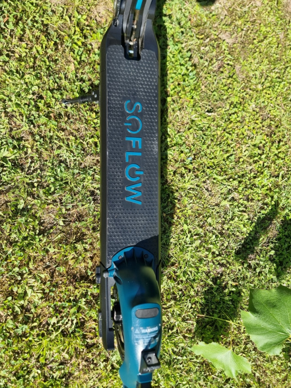 Elektricni trotinet SOFLOW Top stanje