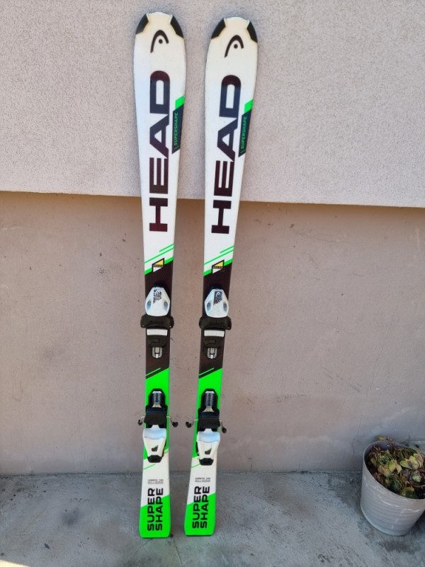 Head SuperShape 140cm R9