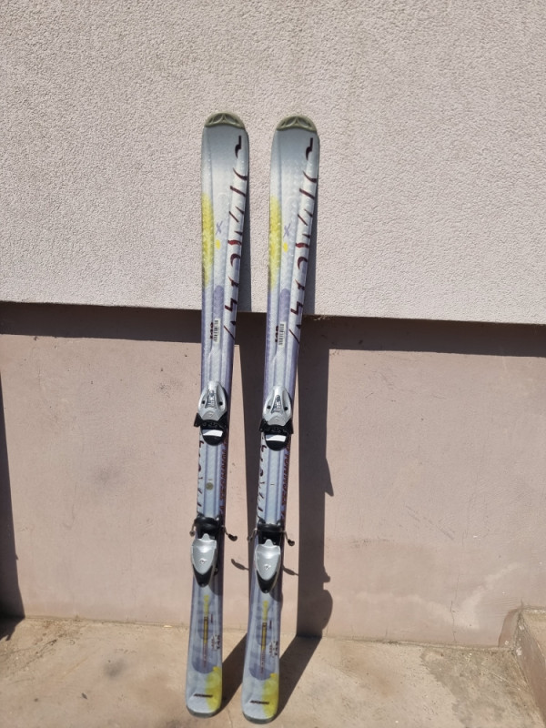 Atomic  148cm R14