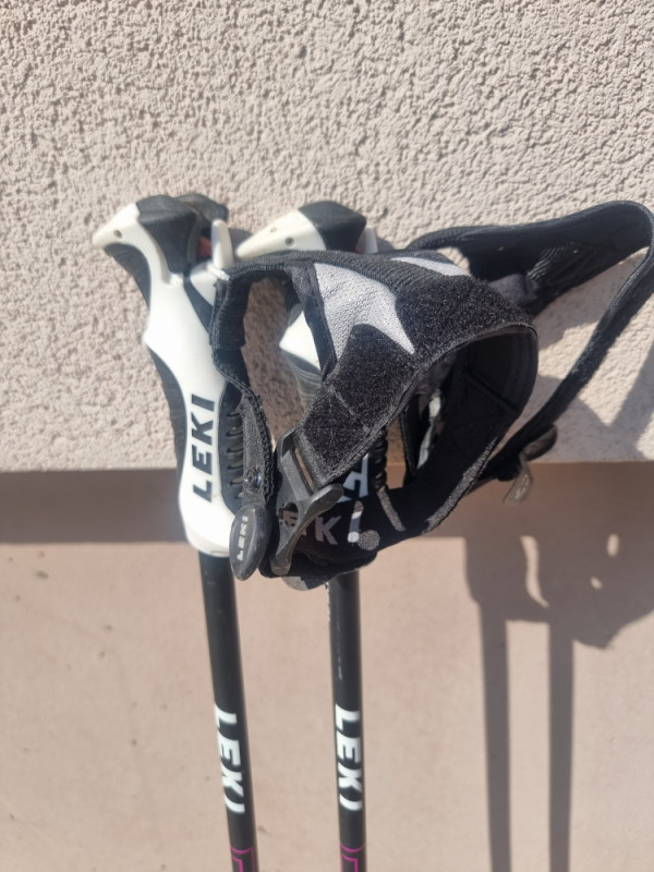 Leki carbon sa trigerima 115cm