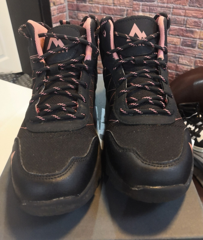 GOJZERICE MCKINLEY Vel.38 Original