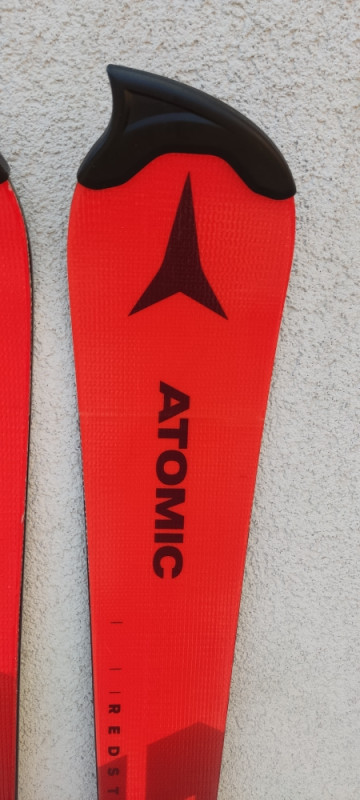 Atomic Redster S9 FIS NORM Duzina 152cm R11