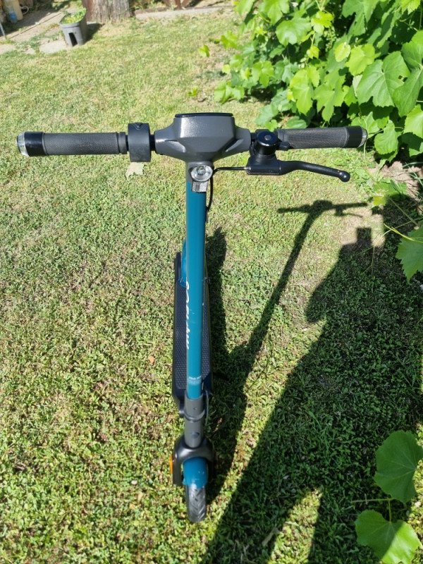 Elektricni trotinet SOFLOW Top stanje