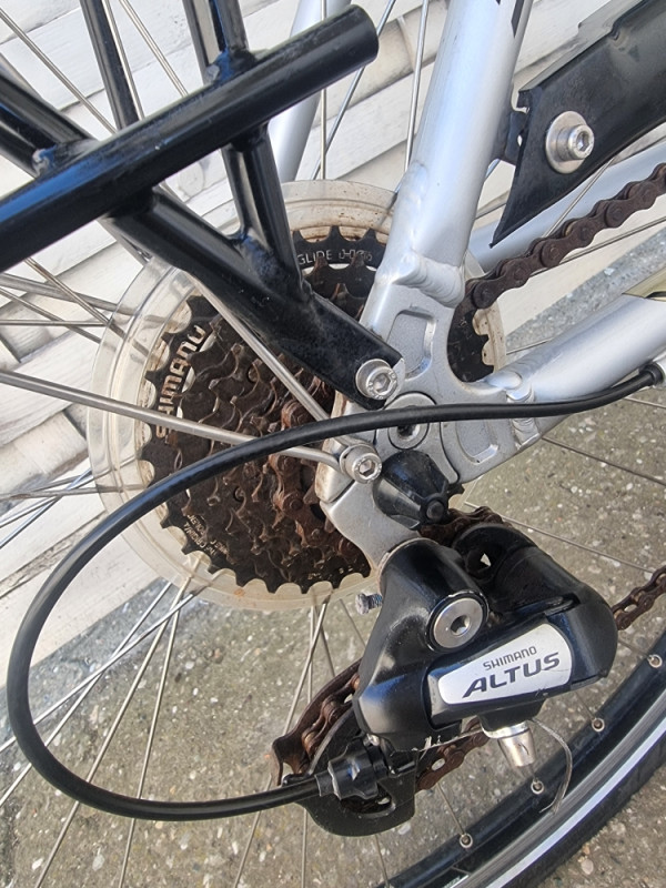 KTM Vel.28 Ram 46 Shimano Altus