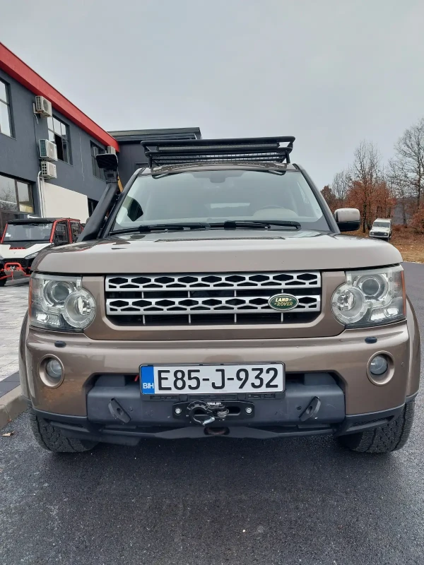 NOSAČ VITLA LAND ROVER DISCOVERY 4 OFF ROAD